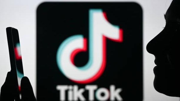 Beli Koin TikTok Murah 2025: Kirim Gift & Raih Popularitas