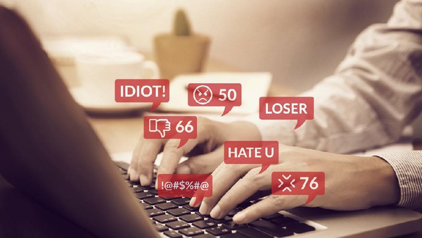 Rahasia di Balik Kecanduan Komentar Negatif: Mengapa Kita Suka?