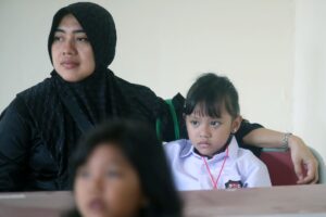 Sekolah Anak: Persiapan Penting Selain Usia & Tipsnya