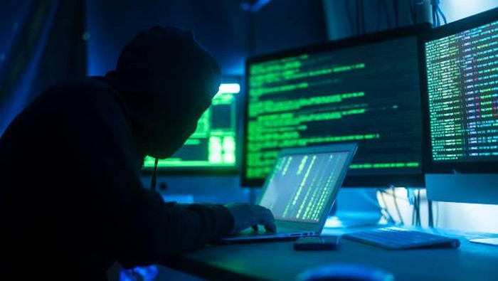 Waspada! Link Phishing Curi Uang Lewat HP Anda
